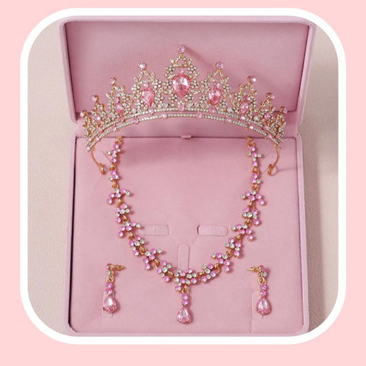 My Queen Crown and Necklace Set.