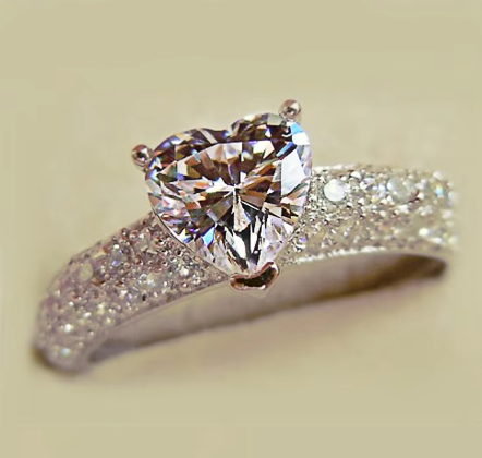 Elegant Crystal Heart CZ Band Ring for Women